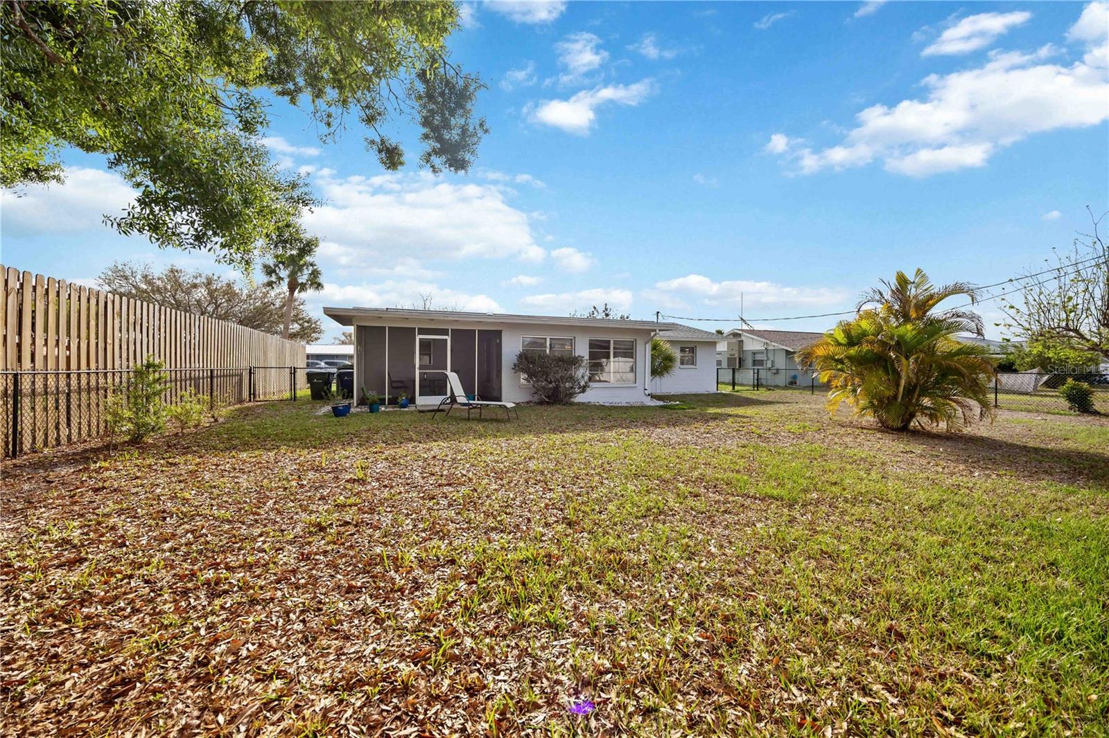 181 Sandhurst Dr Property Photo 44
