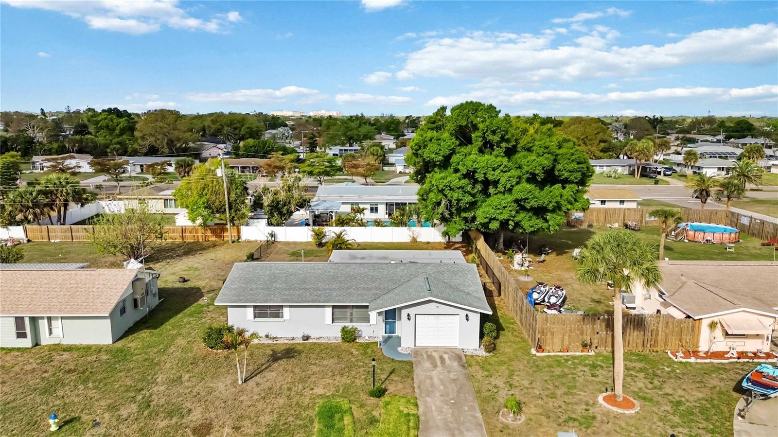 181 Sandhurst Dr Property Photo 49