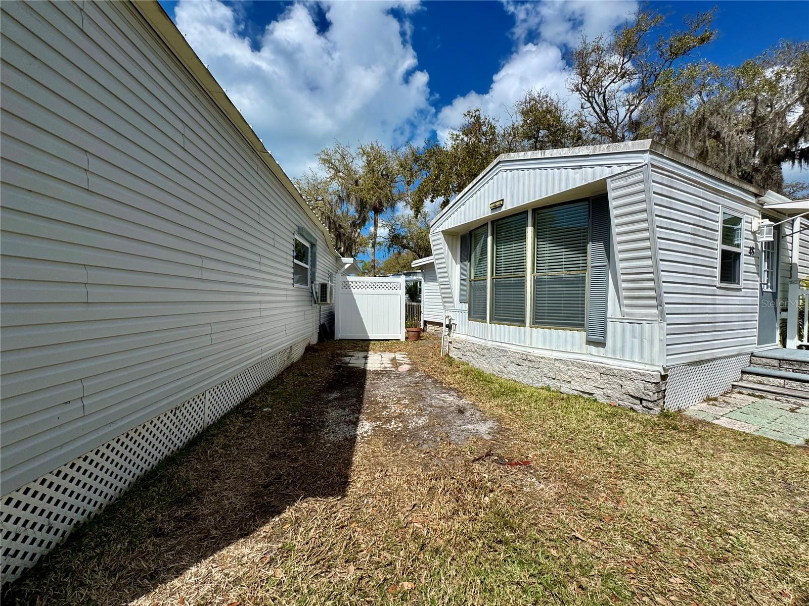 15010 113th Ave N #48 Property Photo 4