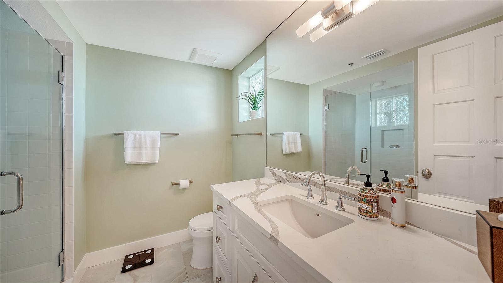 2410 Harbourside Dr #142 Property Photo 37