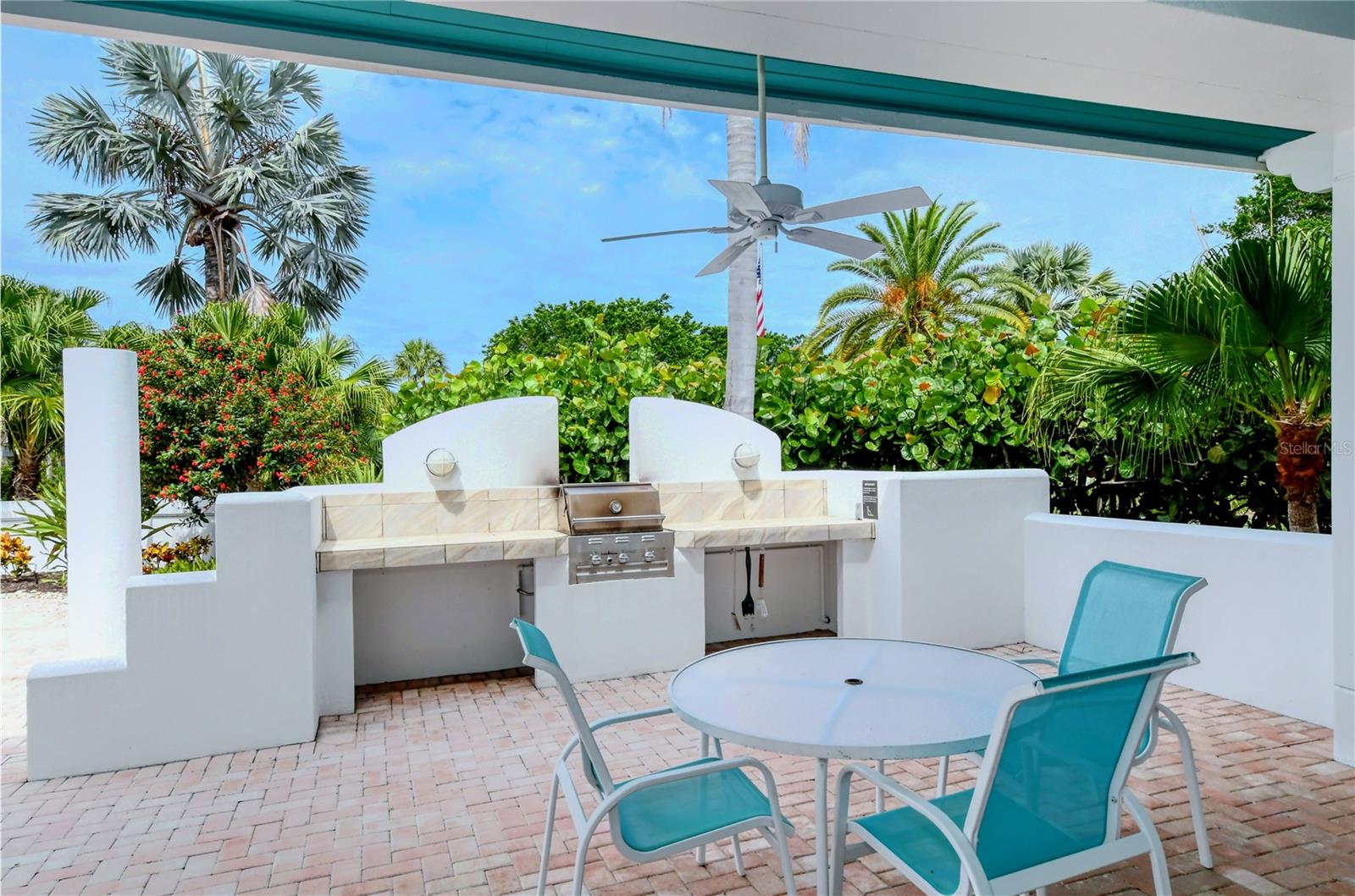 2410 Harbourside Dr #142 Property Photo 45