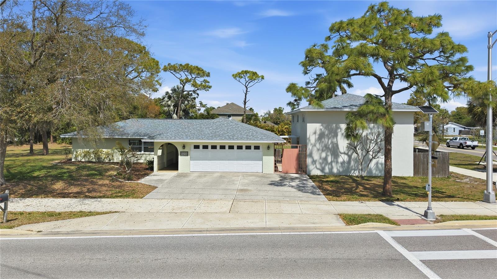 5251 Ashton Rd Property Photo 8