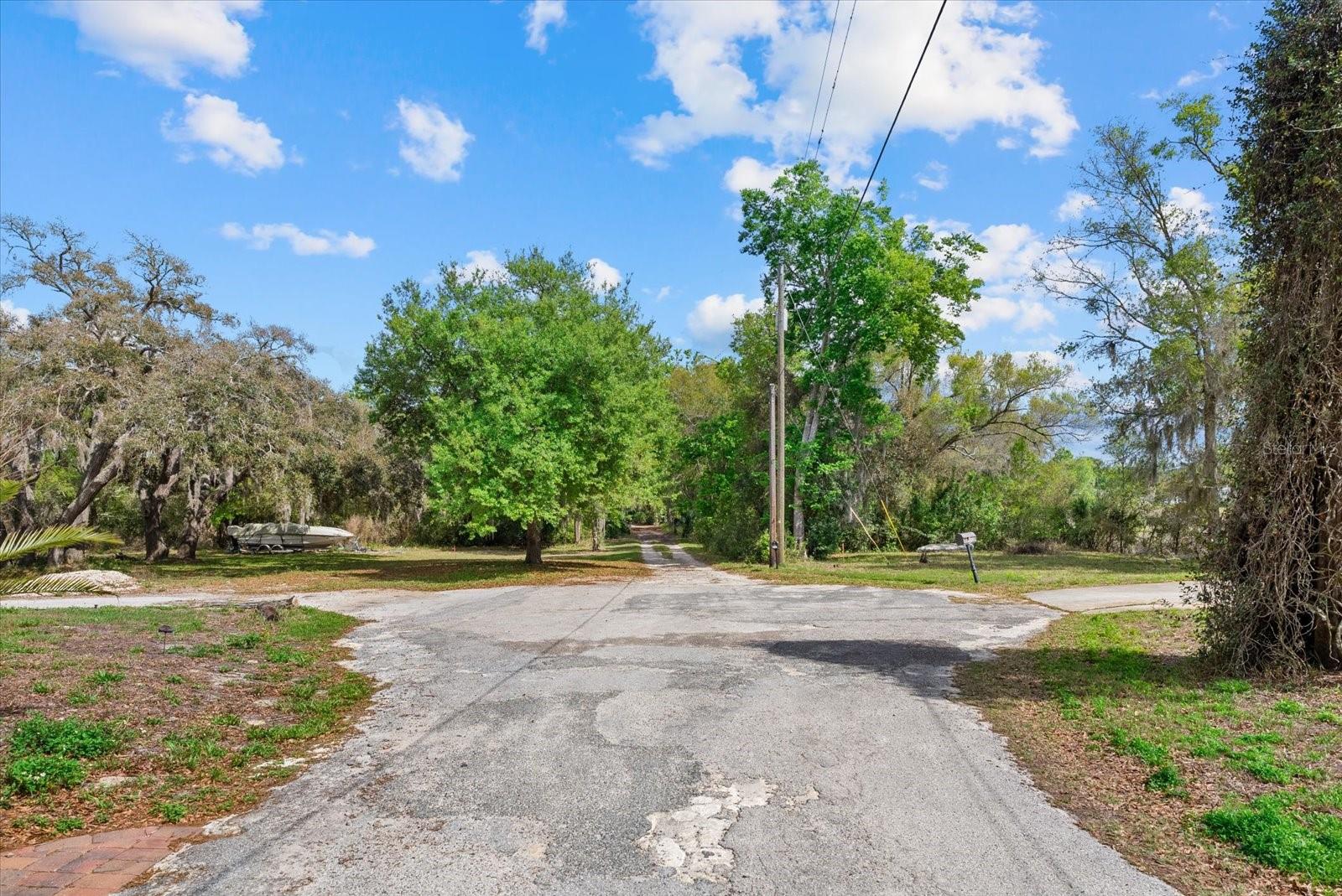Indale Dr Property Photo 4