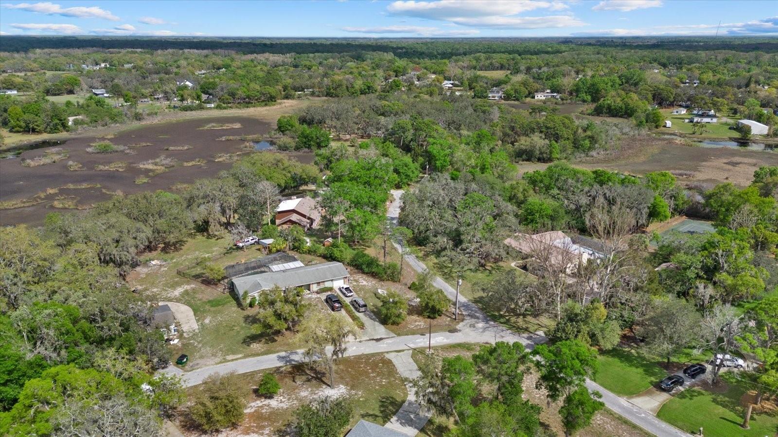Indale Dr Property Photo 6