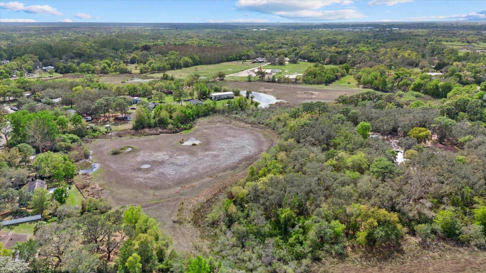 Indale Dr Property Photo 18