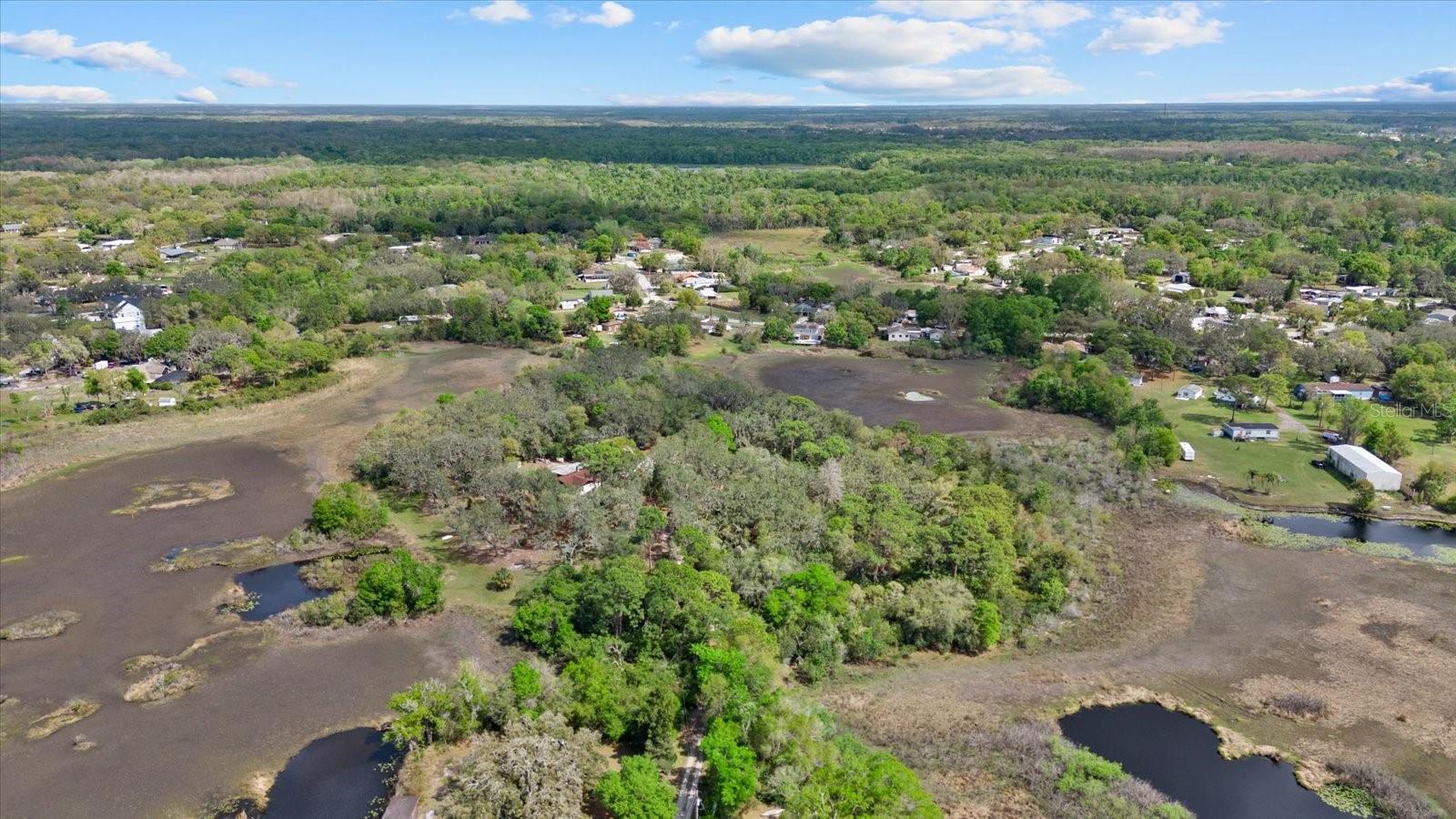 Indale Dr Property Photo 12