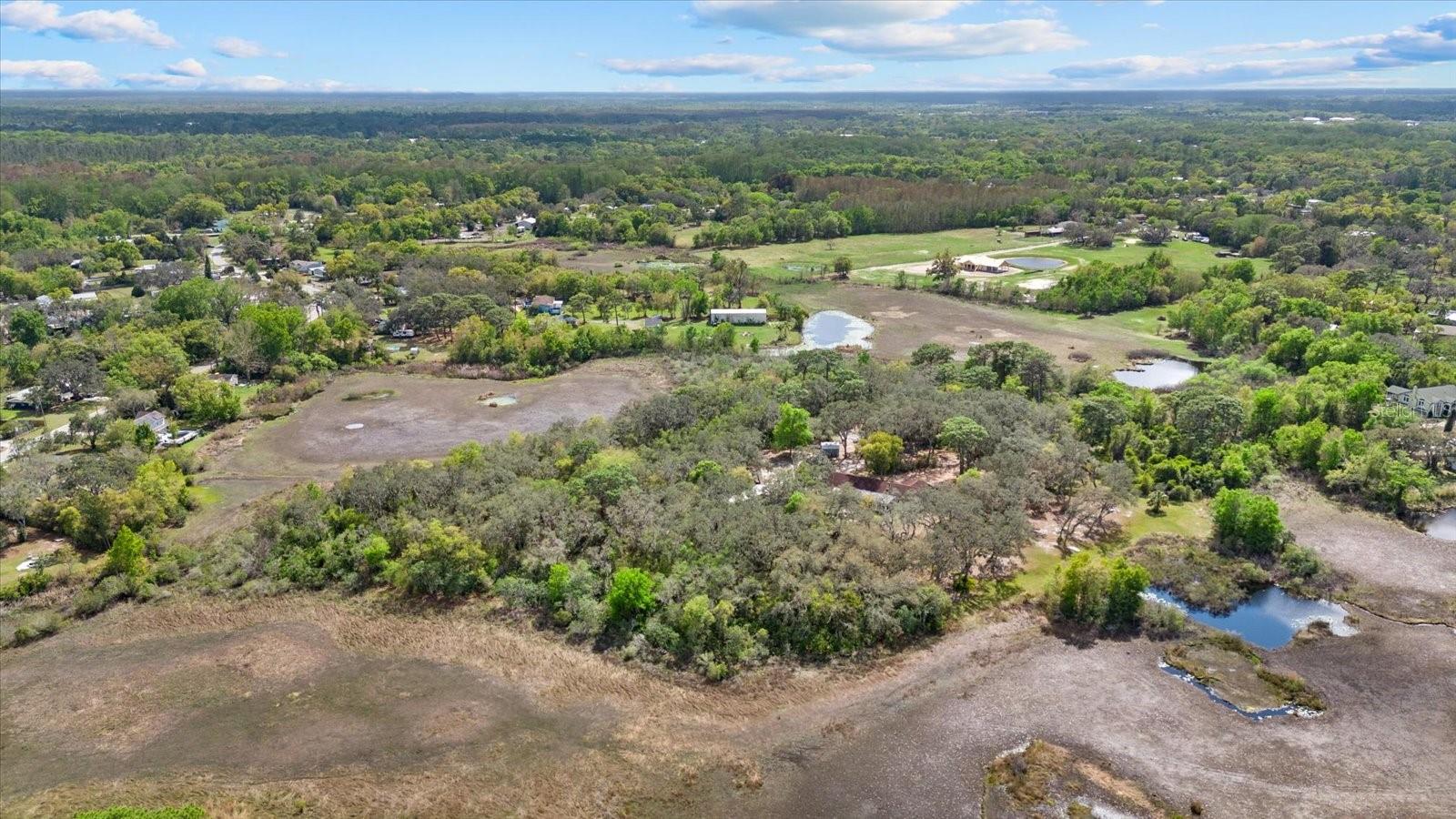Indale Dr Property Photo 14