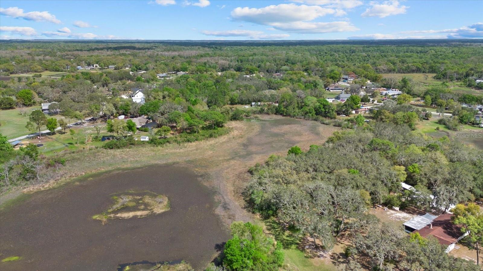 Indale Dr Property Photo 19