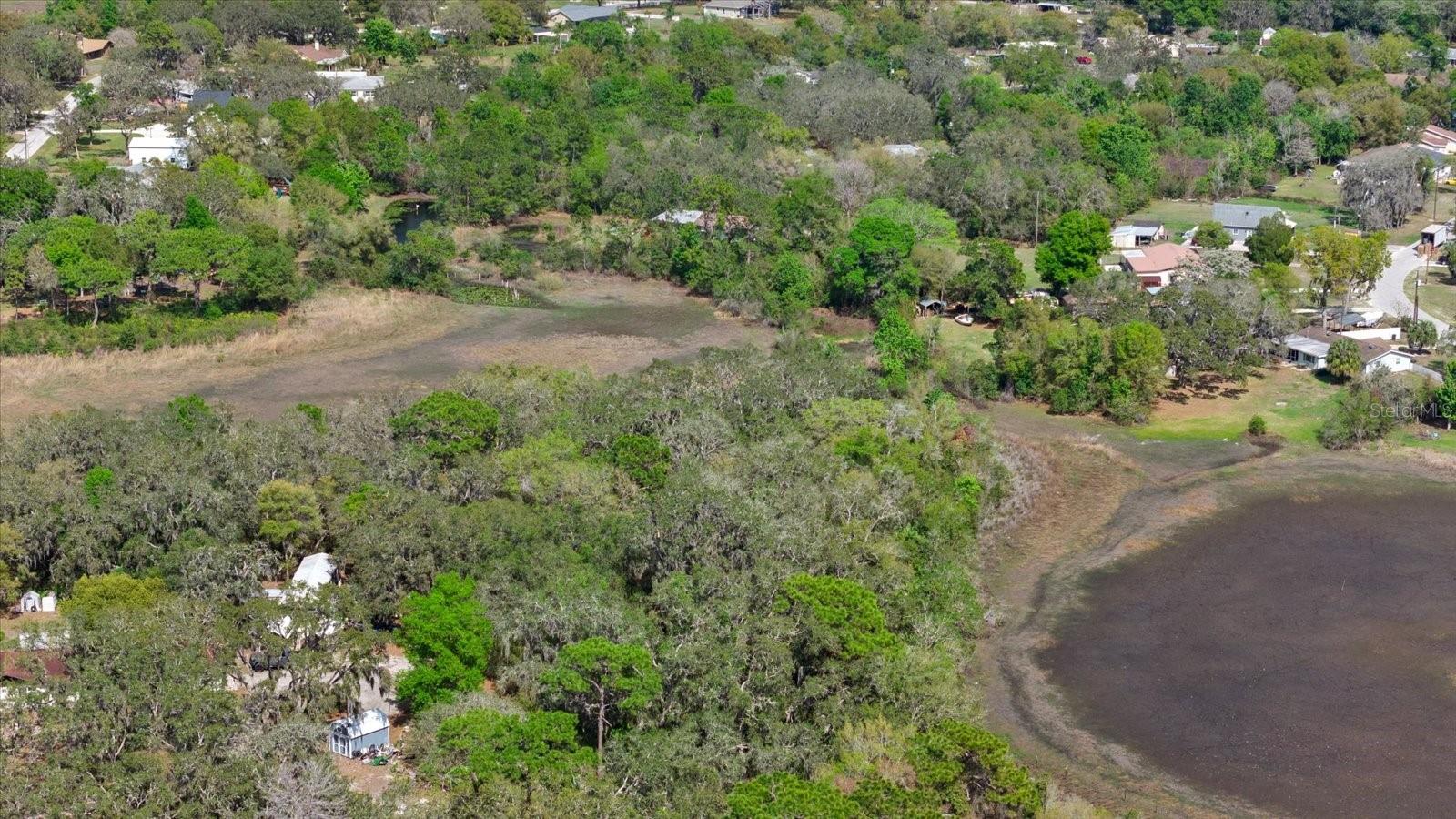 Indale Dr Property Photo 22