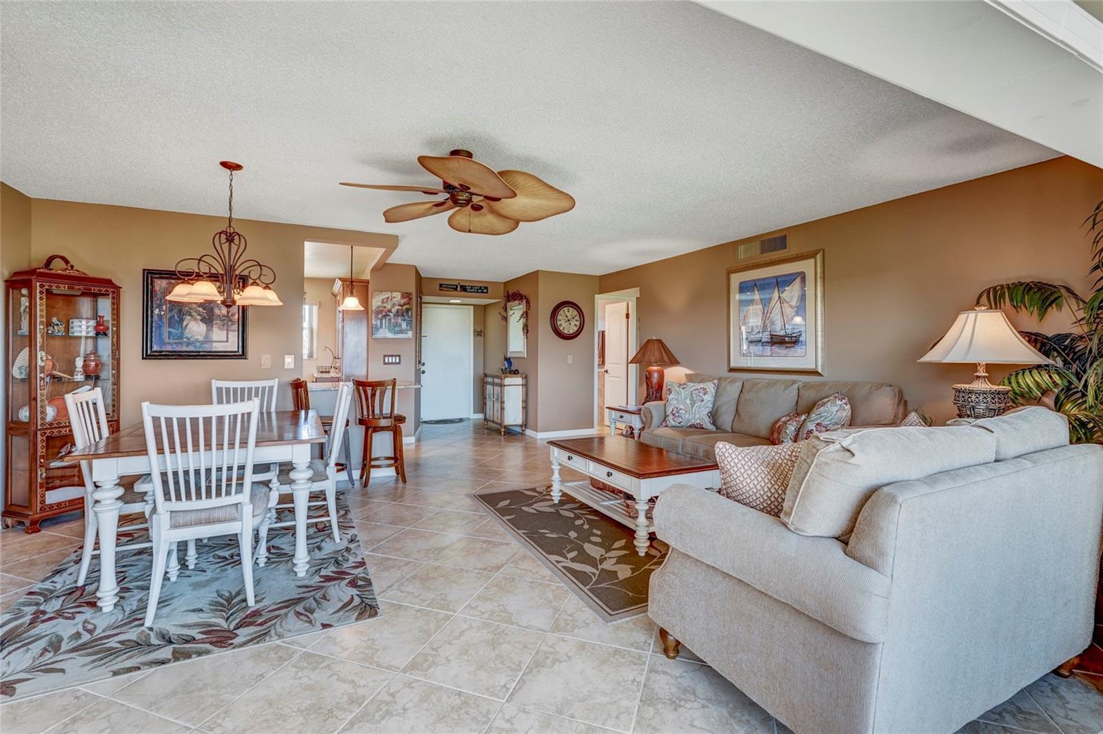 4040 Ironwood Cir #406f Property Photo 9