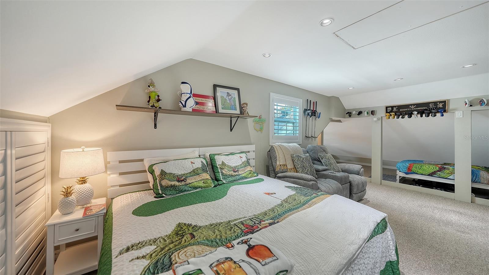 10432 Spoonbill Rd W Property Photo 23