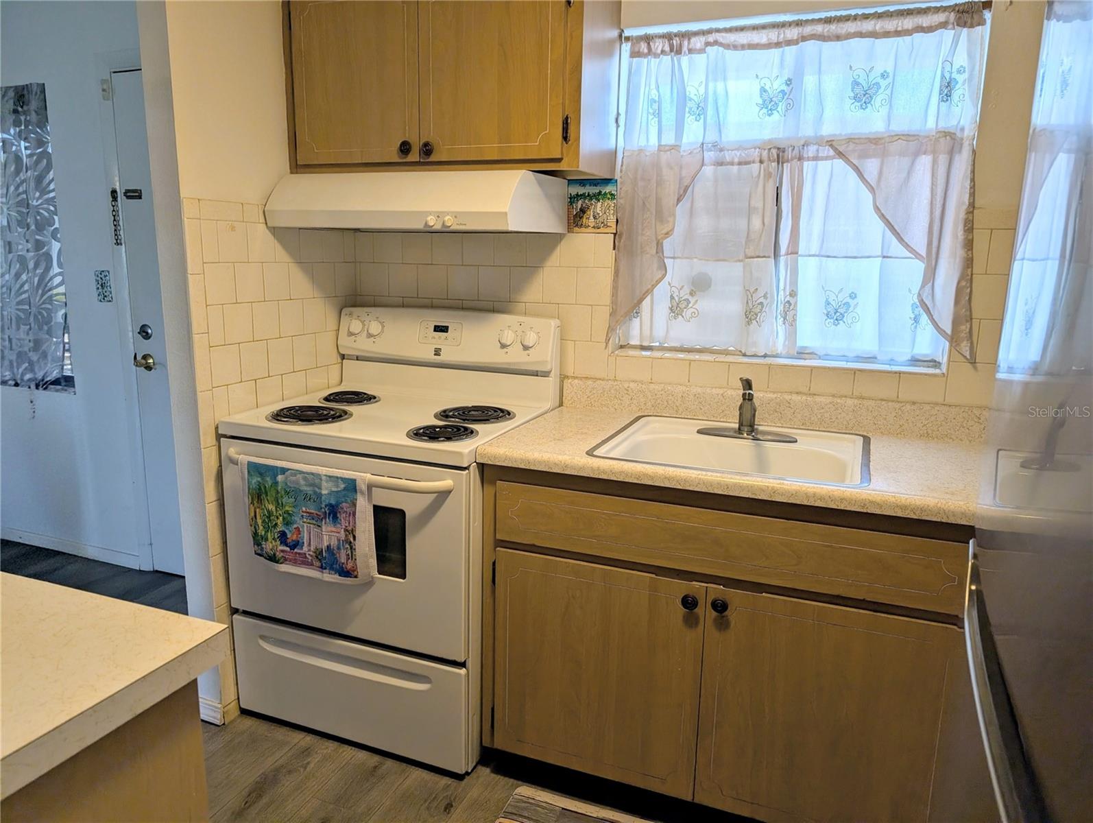 5929 Easy St #i-23 Property Photo 6