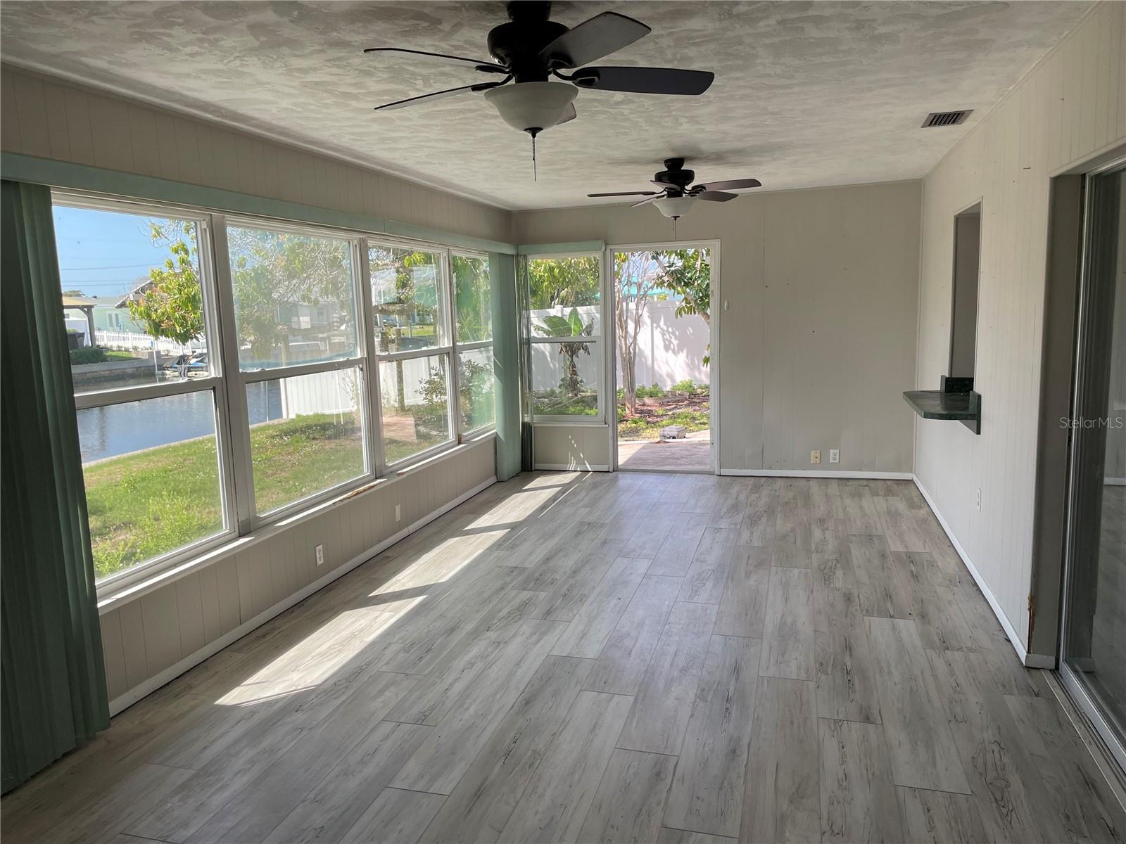 10307 Sandpiper Rd W Property Photo 17