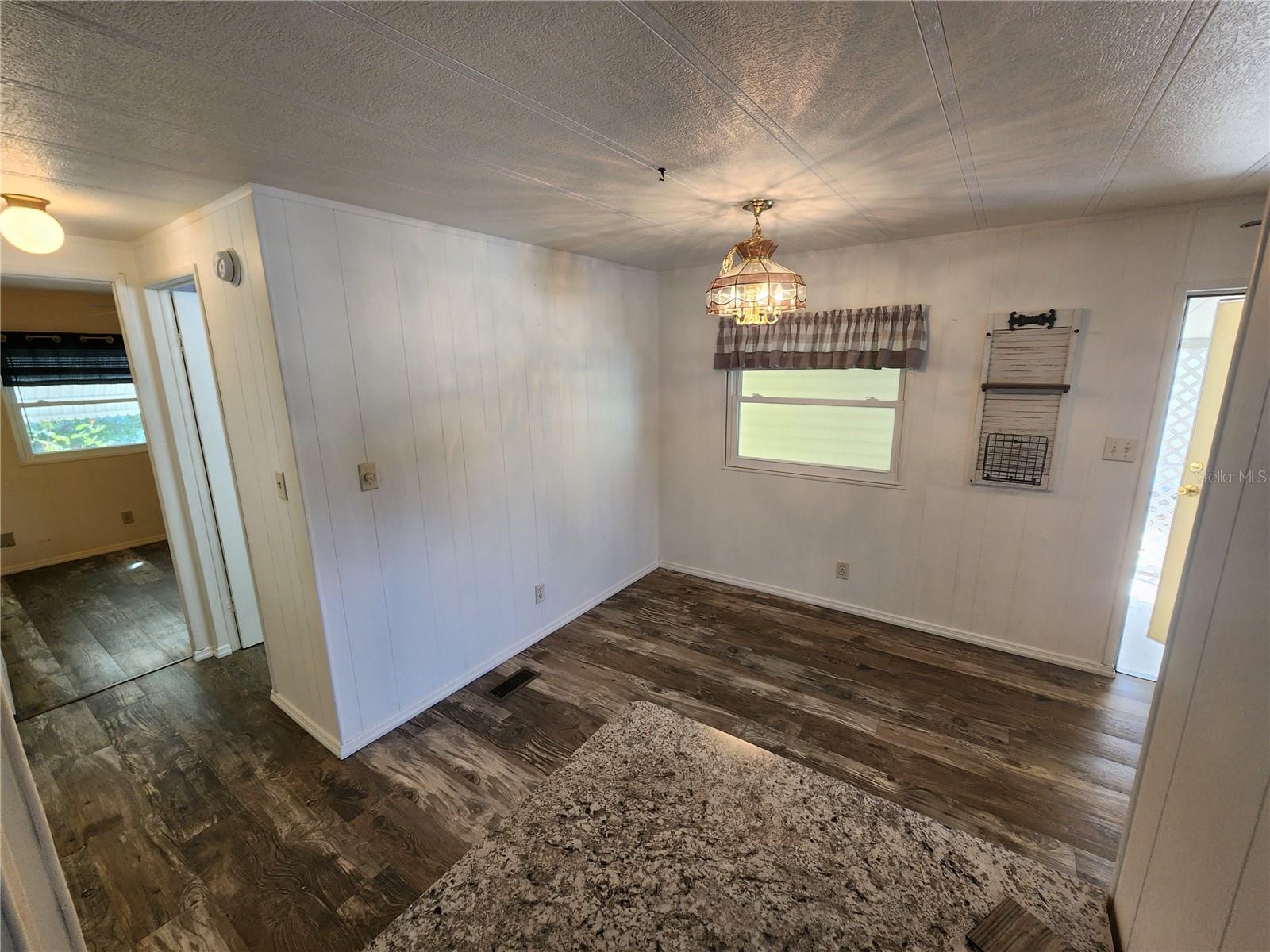 808 53rd Ave E #191 Property Photo 17