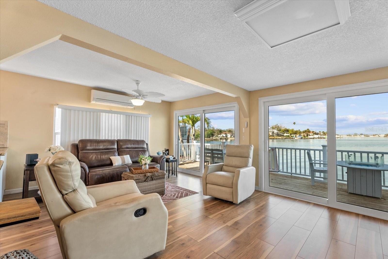33 N Starboard Dr Property Photo 13