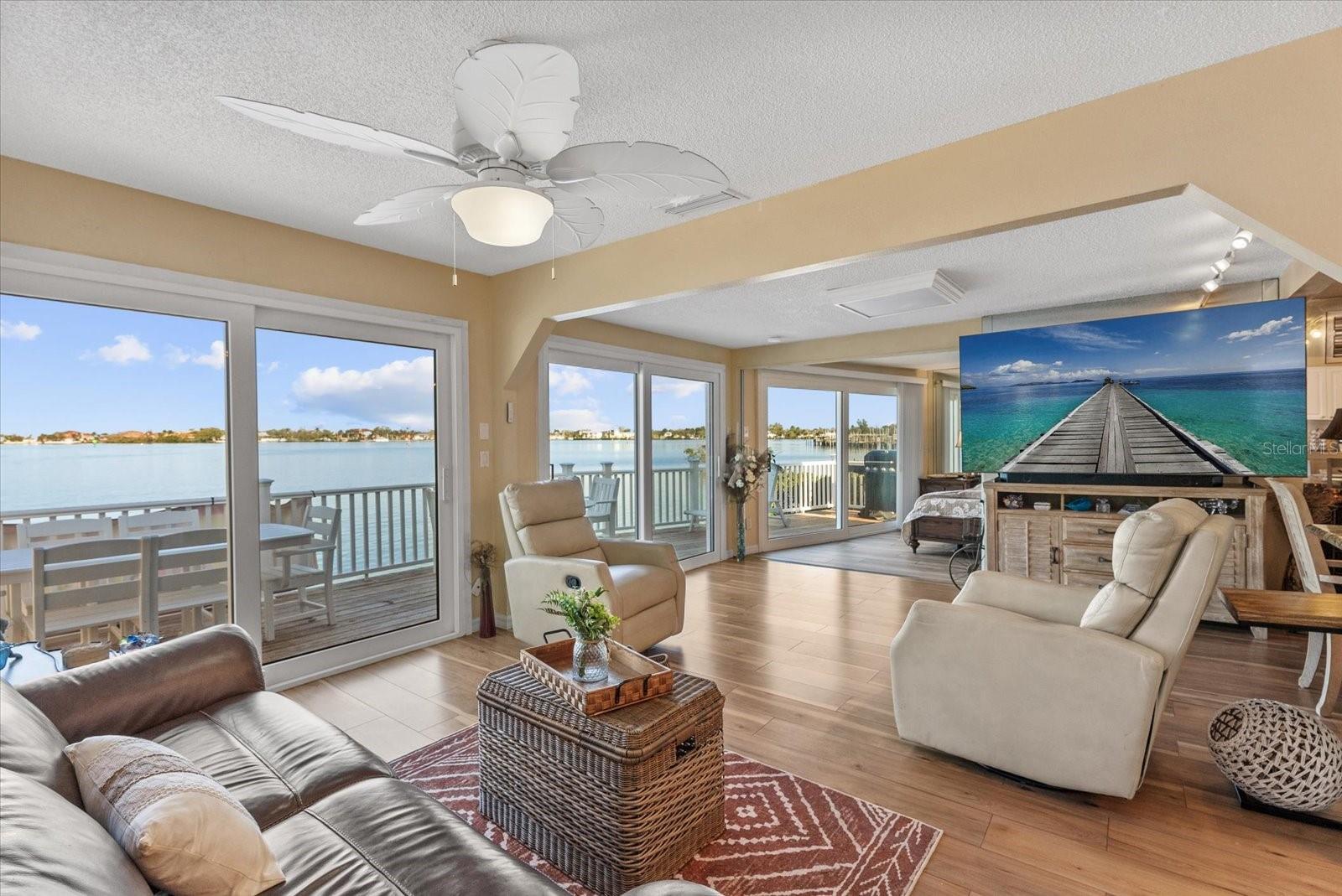 33 N Starboard Dr Property Photo 16