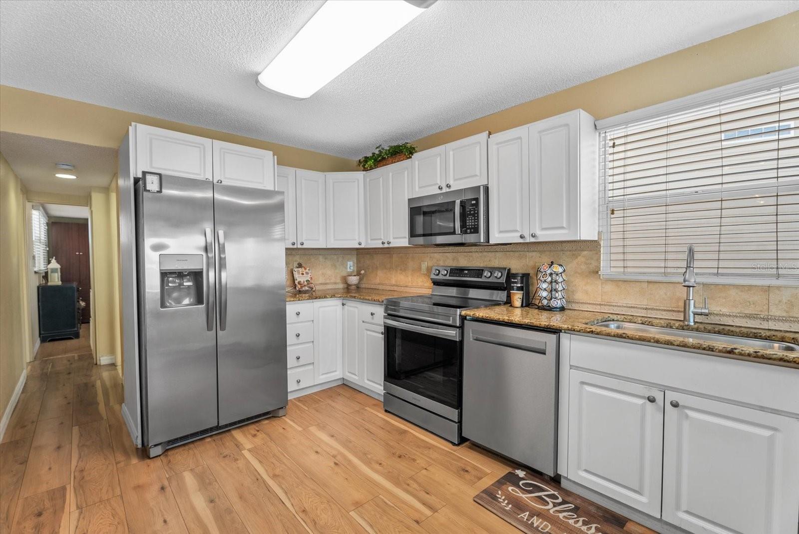 33 N Starboard Dr Property Photo 19