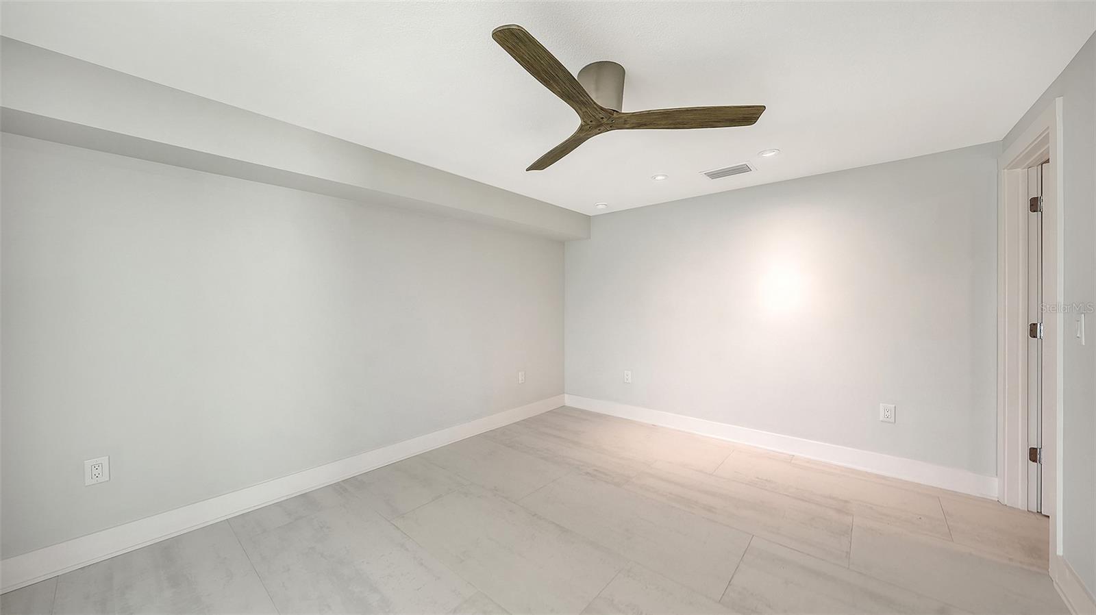 948 Spanish Dr S Property Photo 26