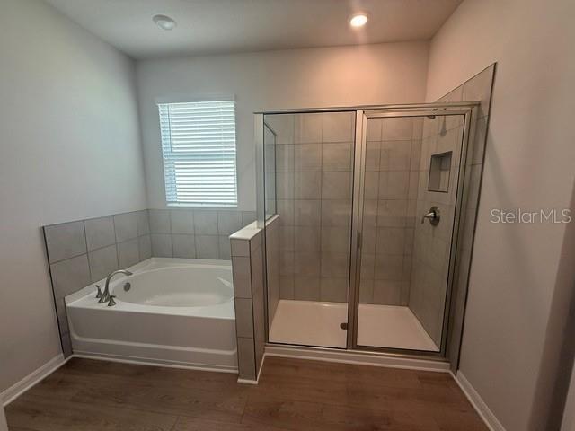 4321 Silver Birch Ct Property Photo 6