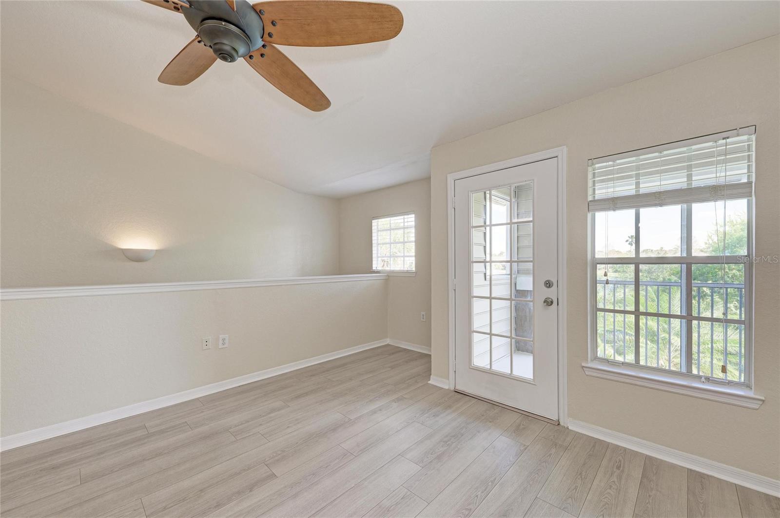 8911 Manor Loop #207 Property Photo 13