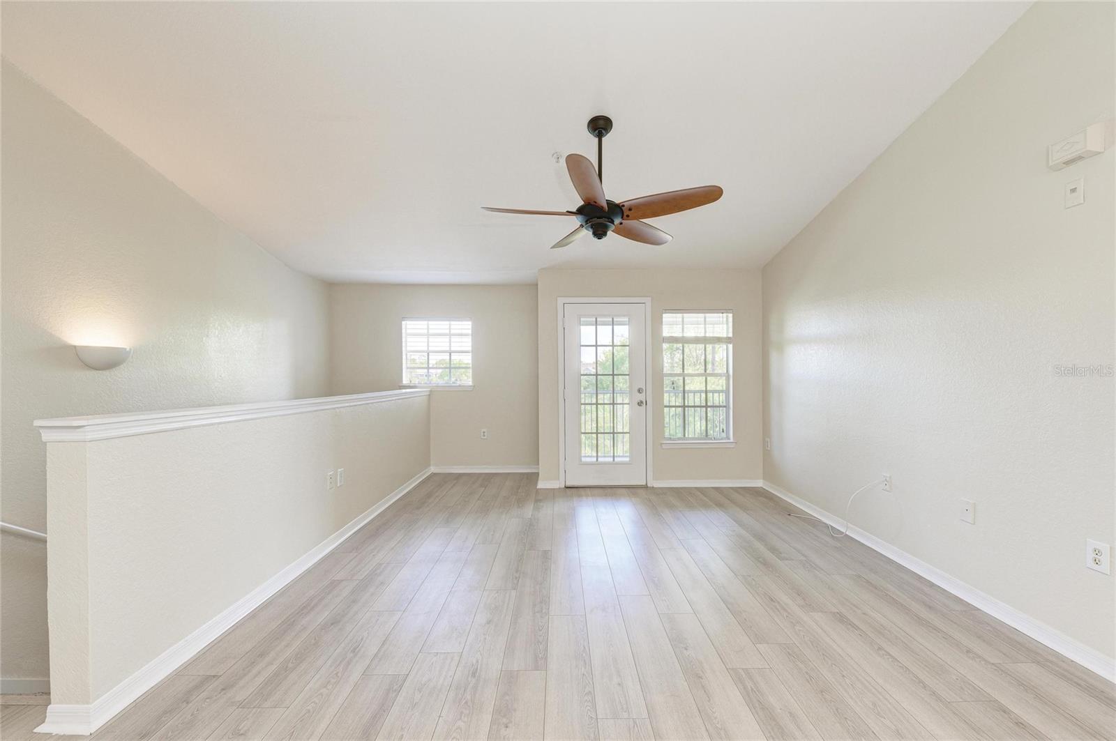 8911 Manor Loop #207 Property Photo 14