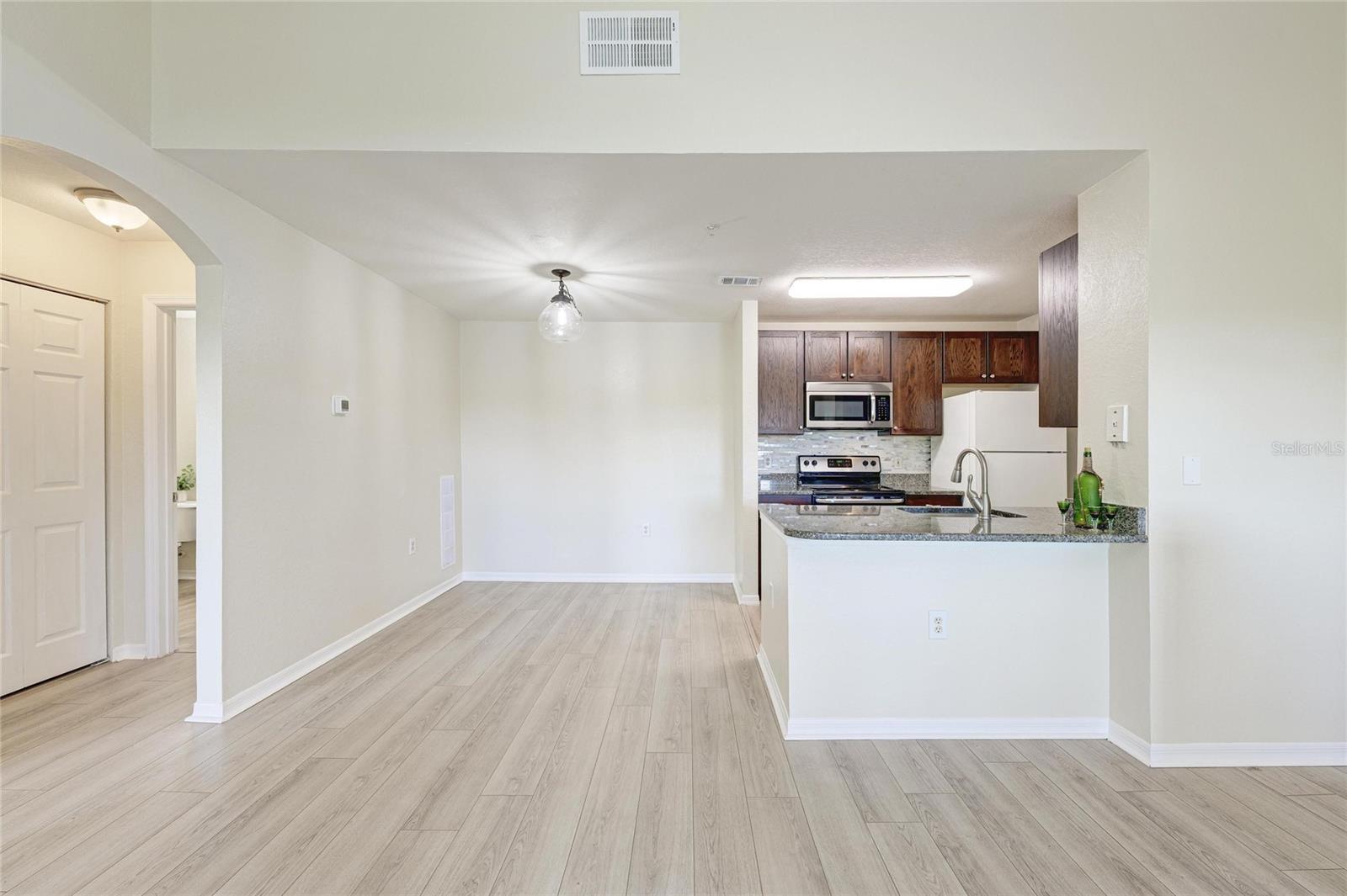 8911 Manor Loop #207 Property Photo 25