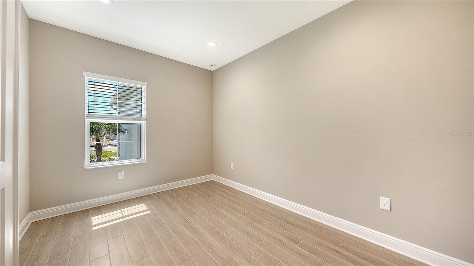 17771 Sylvester Dr Property Photo 14