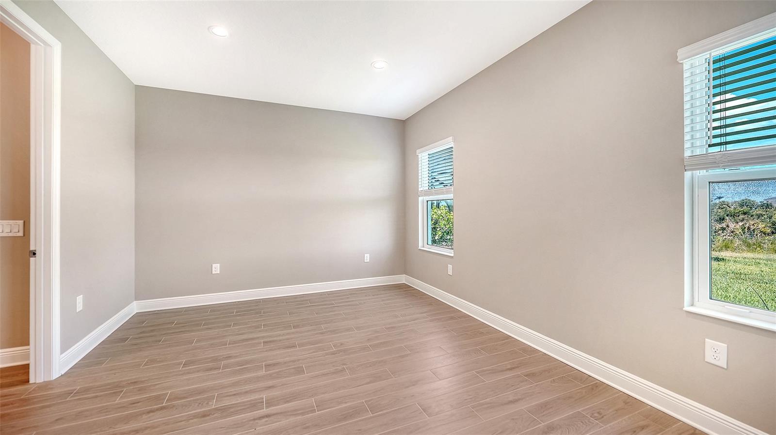 17771 Sylvester Dr Property Photo 16