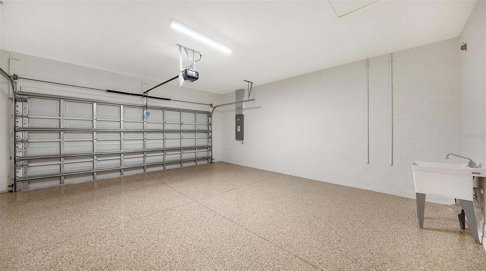 17771 Sylvester Dr Property Photo 31