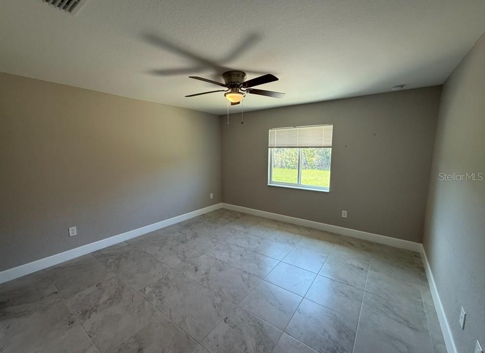 113 Boundary Blvd #2 Property Photo 3