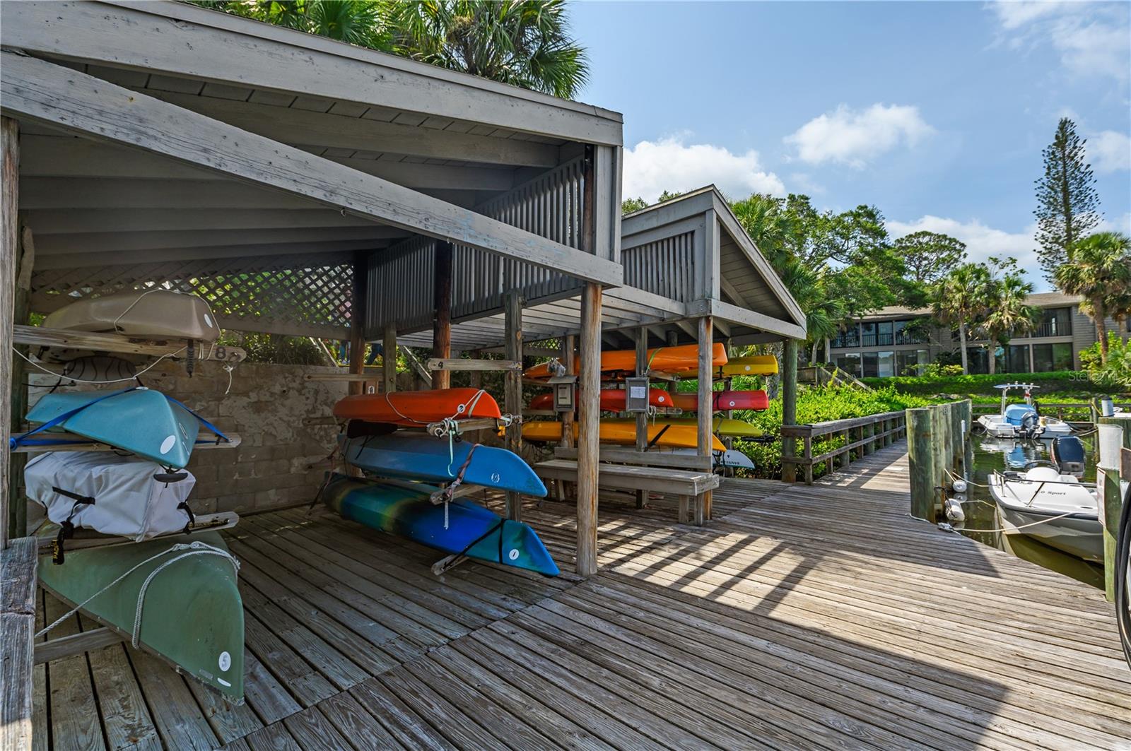 1633 Boathouse Cir #232 Property Photo 37