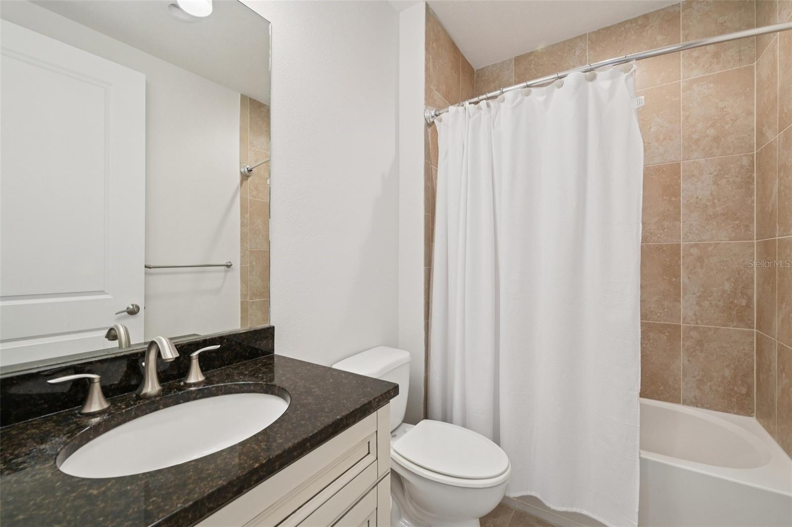 3420 77th St W #101 Property Photo 17