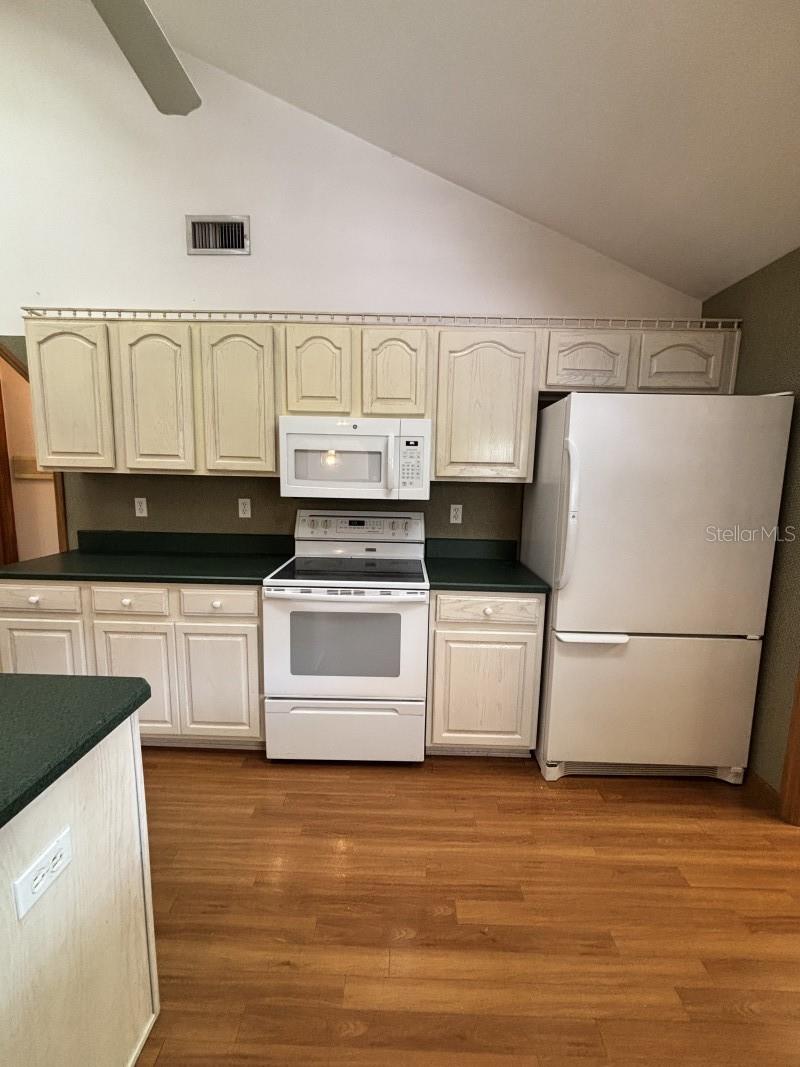 1815 Se 89th Ln Property Photo 24