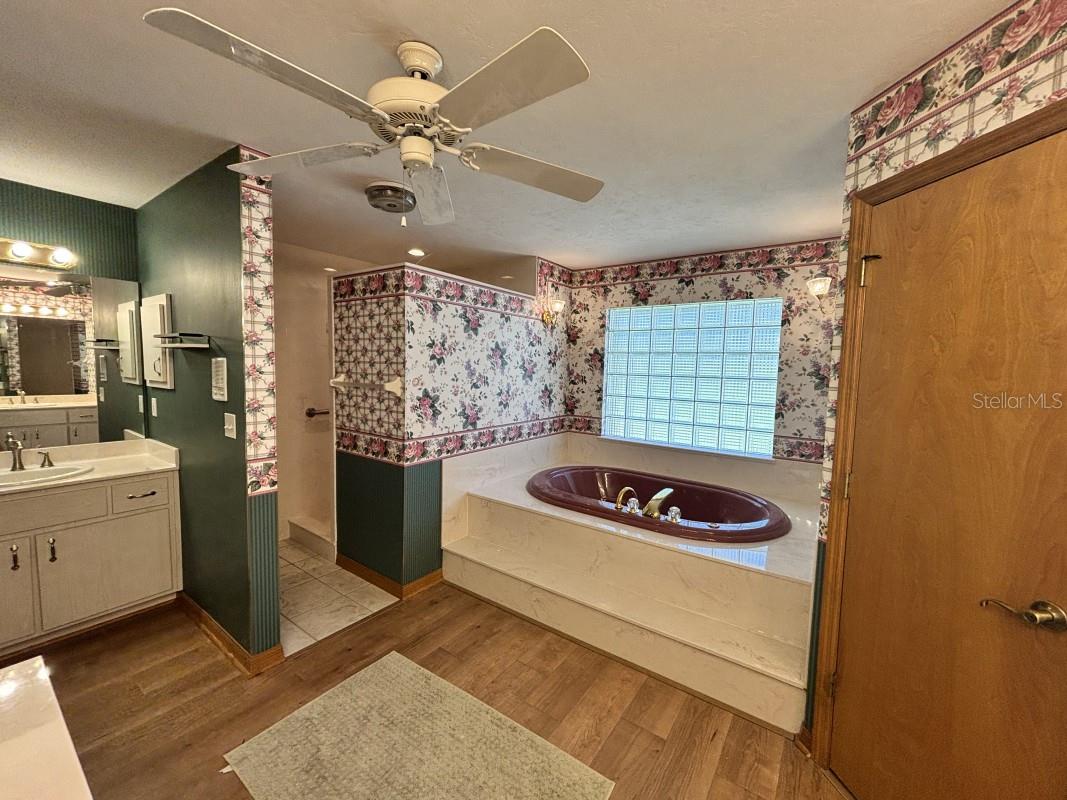 1815 Se 89th Ln Property Photo 36