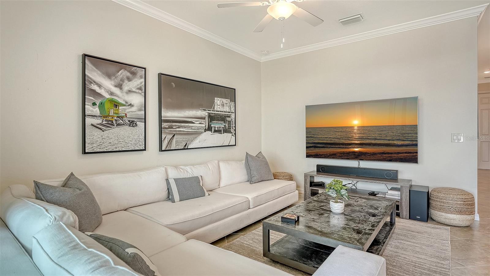1010 Tidewater Shores Loop #406 Property Photo 11