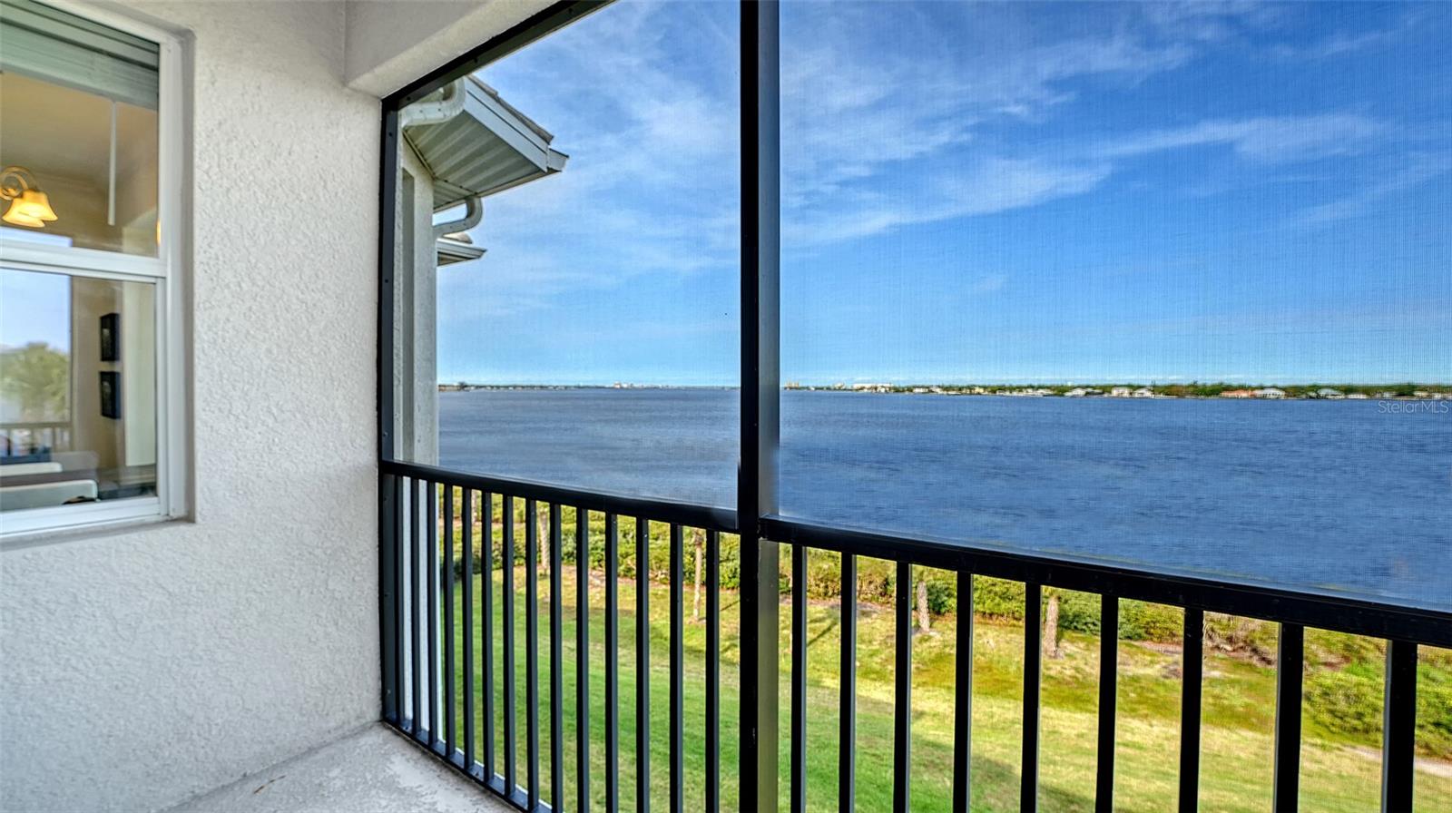 1010 Tidewater Shores Loop #406 Property Photo 32