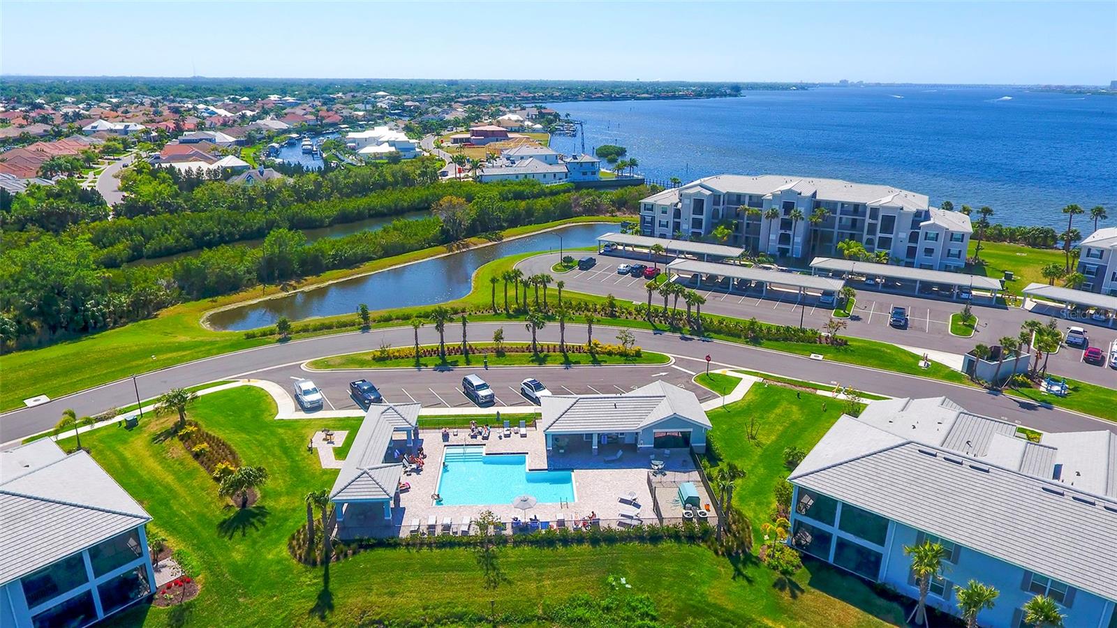1010 Tidewater Shores Loop #406 Property Photo 34