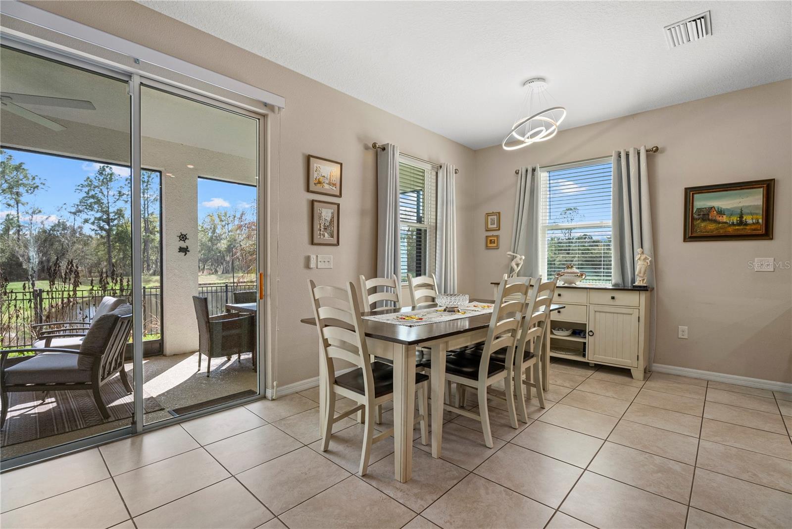 16478 Woodside Gln Property Photo 13