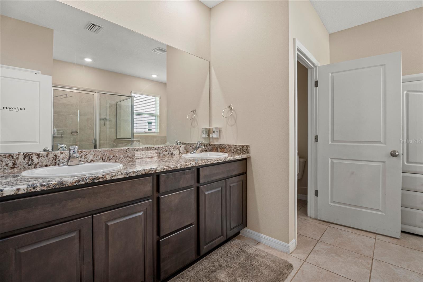 16478 Woodside Gln Property Photo 26