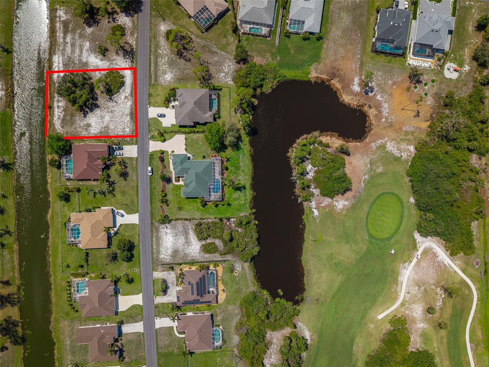 47 Medalist Ln Property Photo 23