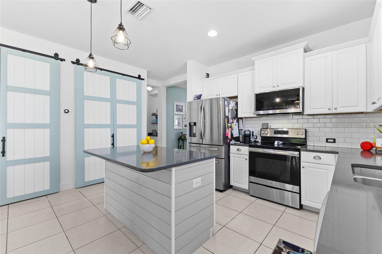 1316 Thornbury Dr Property Photo 19