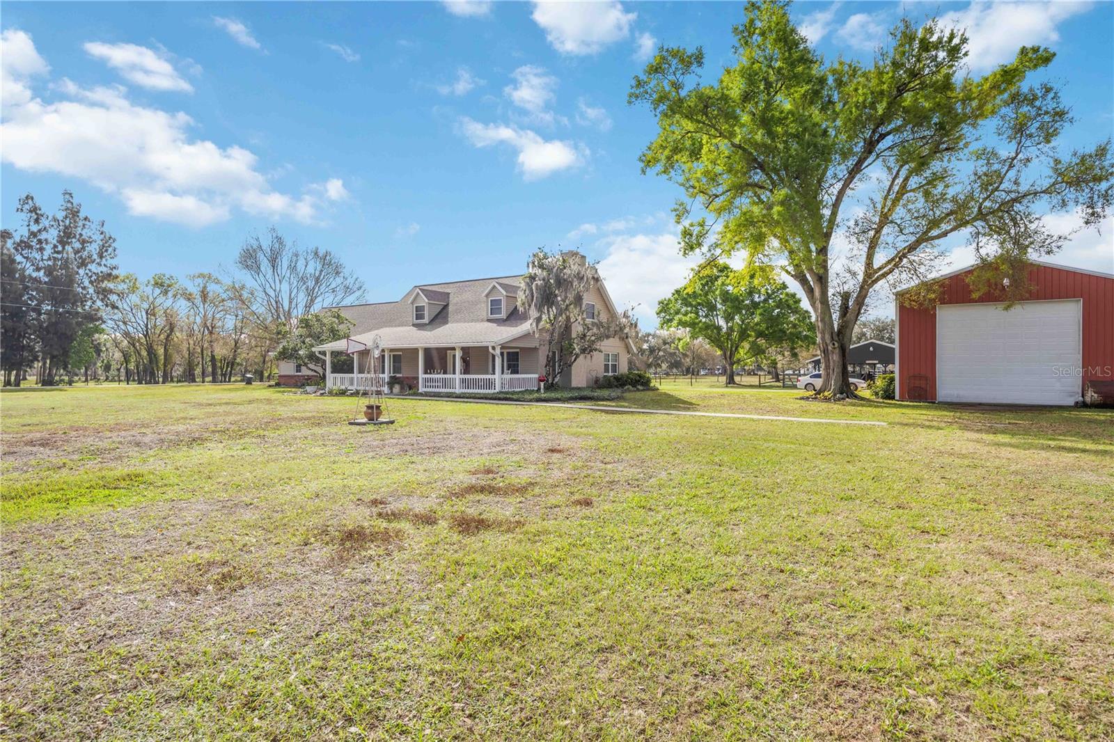 16031 Winburn Dr S Property Photo 2