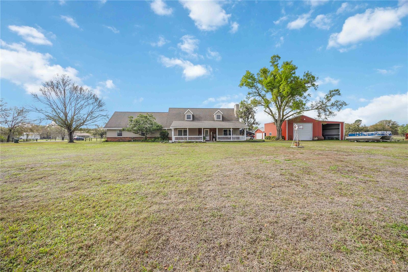 16031 Winburn Dr S Property Photo 3