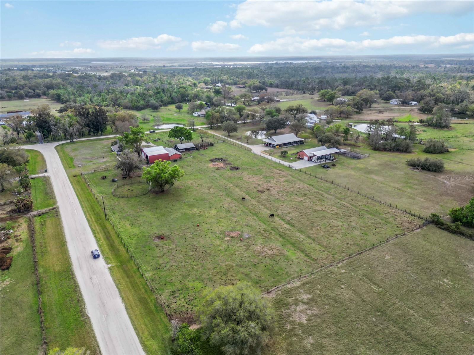 16031 Winburn Dr S Property Photo 42