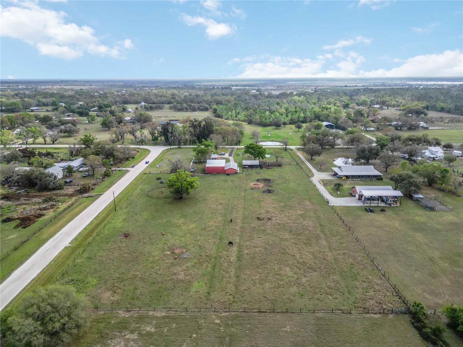 16031 Winburn Dr S Property Photo 43