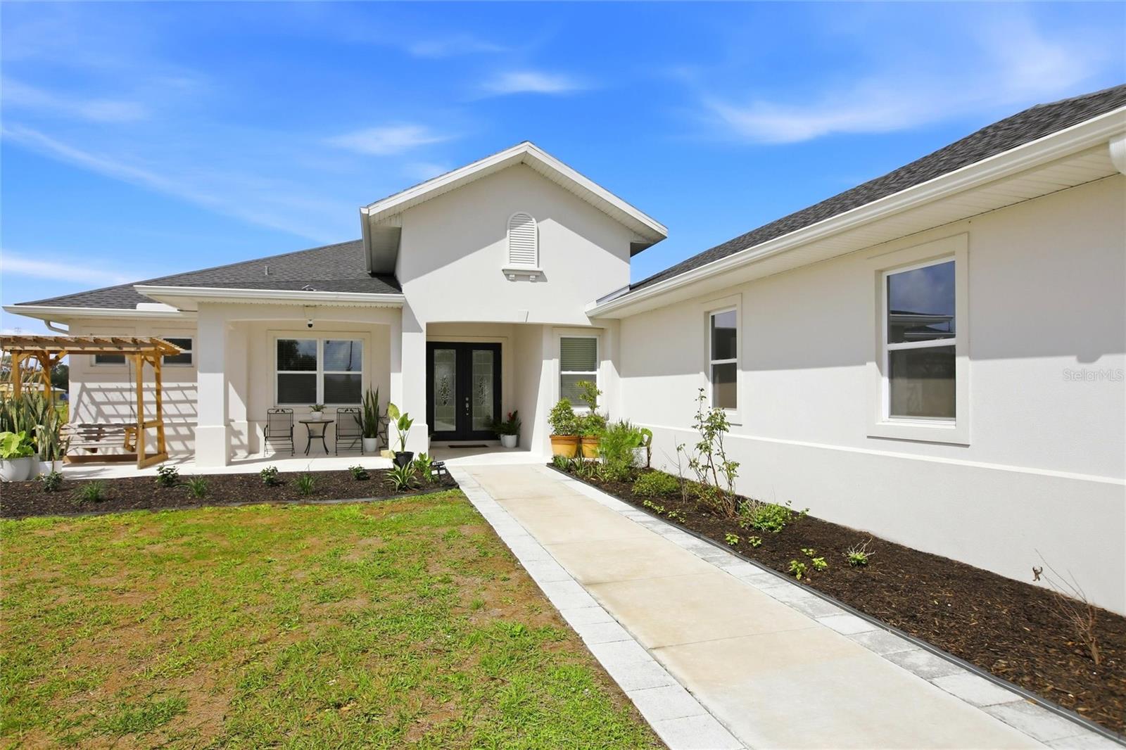 10080 Wauchula Rd Property Photo 6