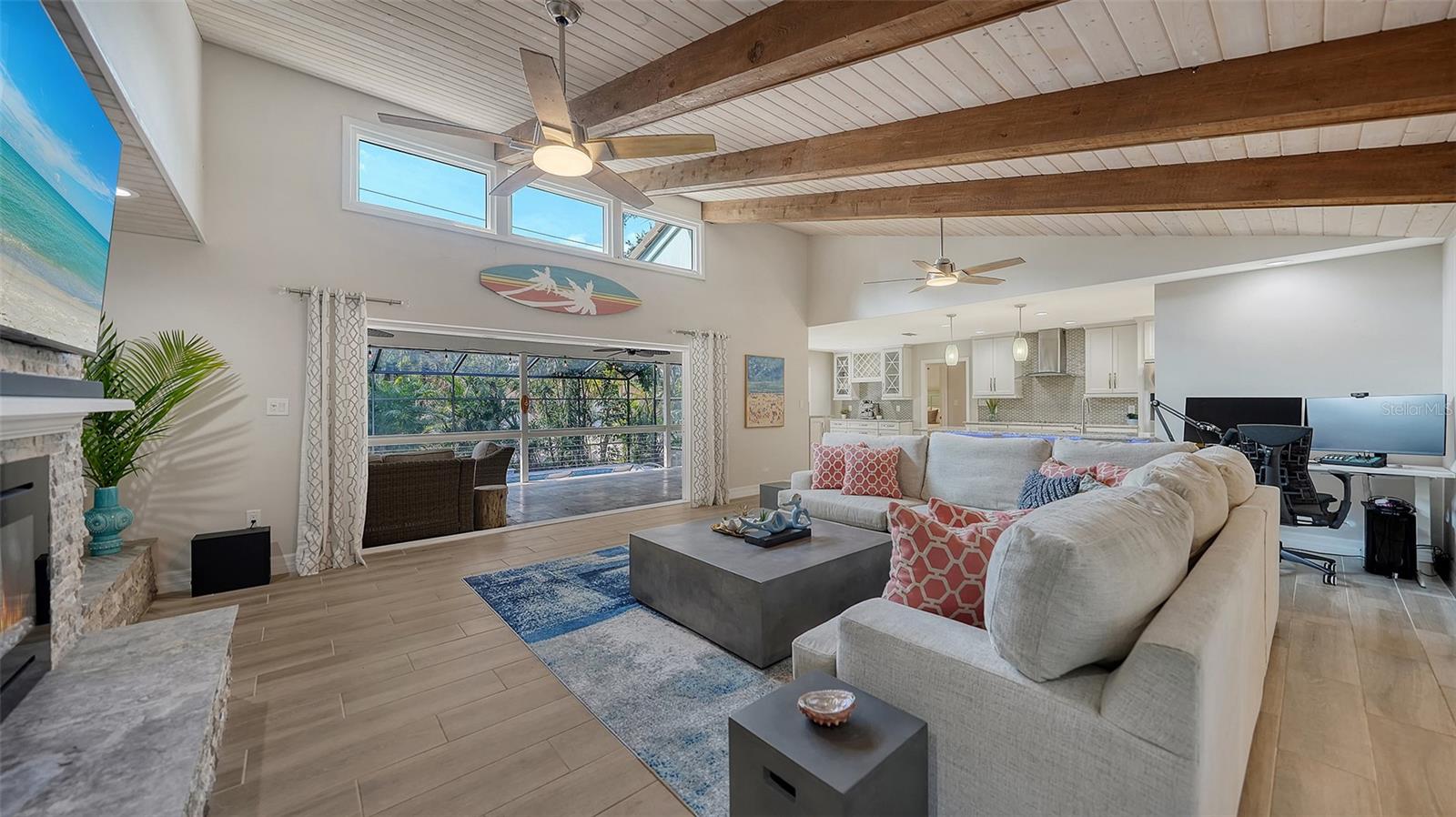 5231 Siesta Cove Dr Property Photo 8