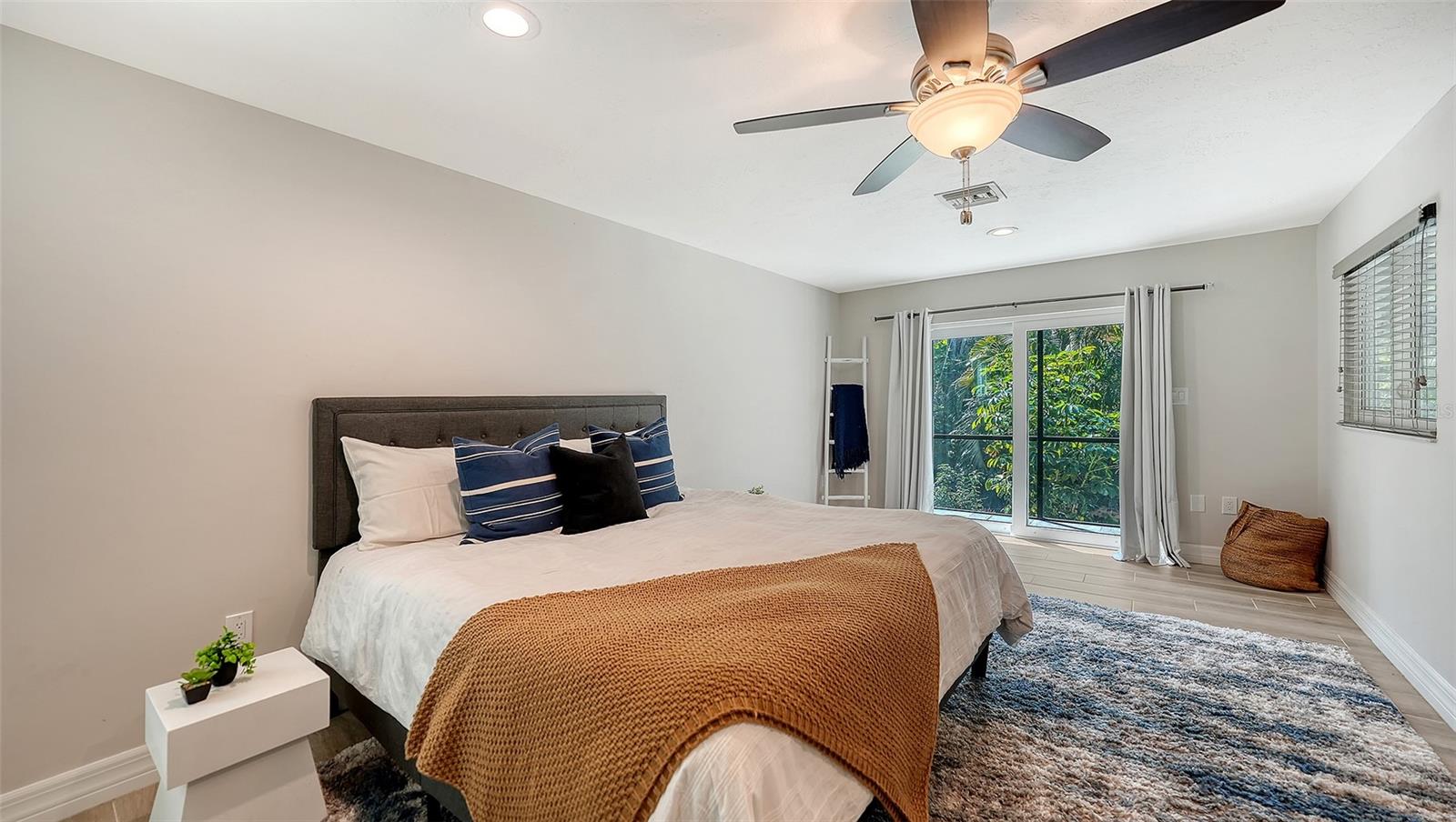 5231 Siesta Cove Dr Property Photo 27