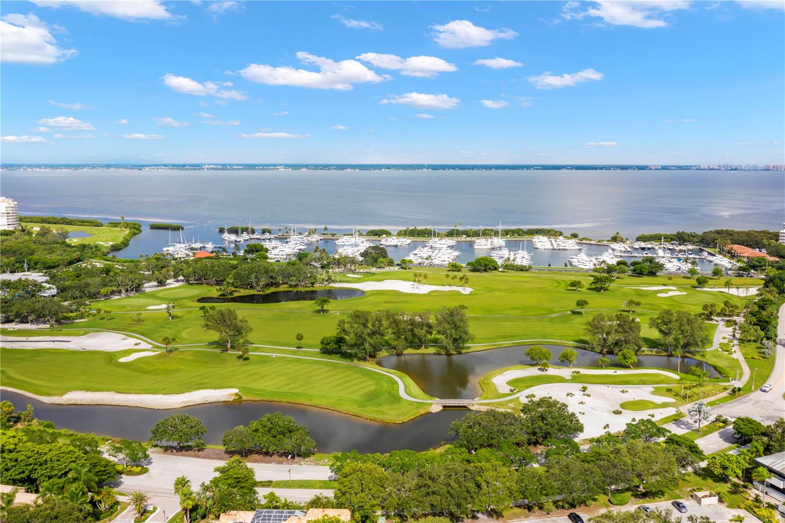 2600 Harbourside Dr #c13 Property Photo 4