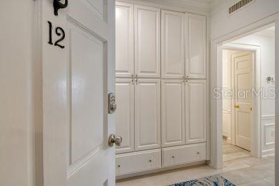 51 Macewen Dr #12 Property Photo 4